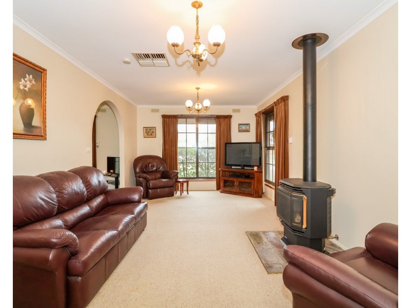 5 Blake Court, Swan Hill VIC 3585