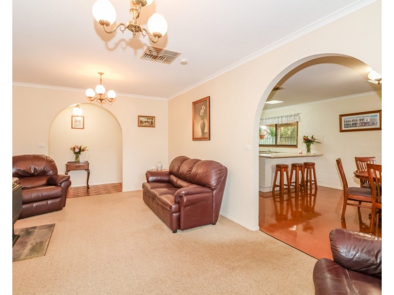 5 Blake Court, Swan Hill VIC 3585