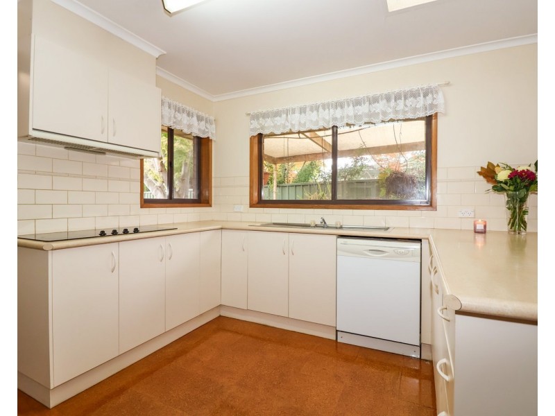 5 Blake Court, Swan Hill VIC 3585