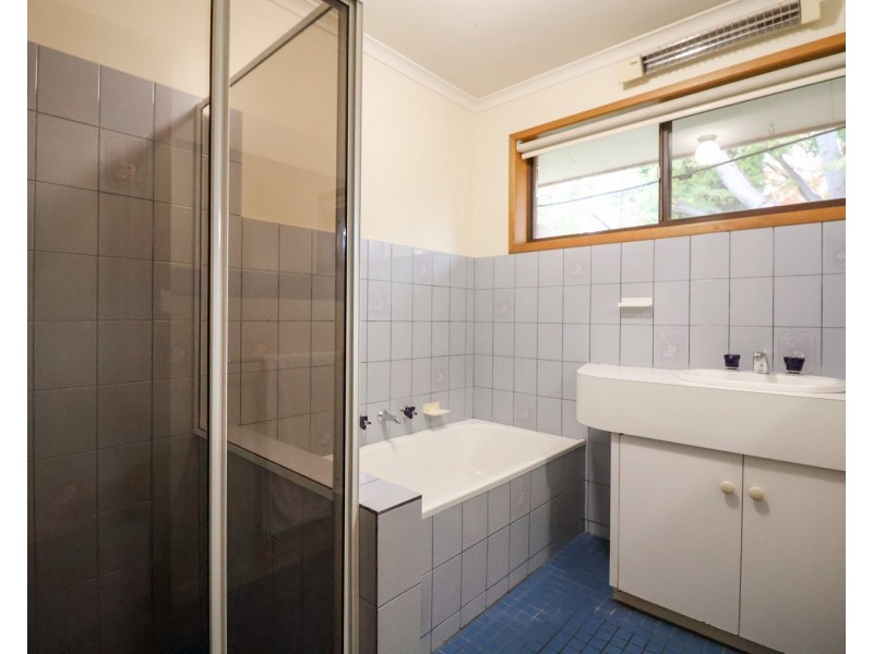 5 Blake Court, Swan Hill VIC 3585