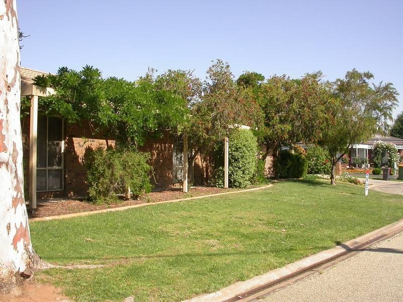 50 Parkview Drive, Swan Hill VIC 3585