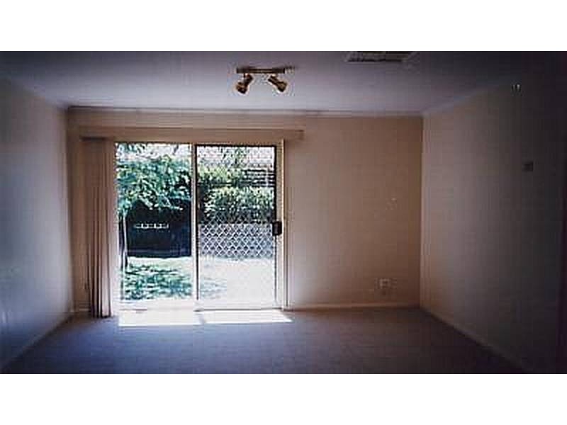 50 Parkview Drive, Swan Hill VIC 3585
