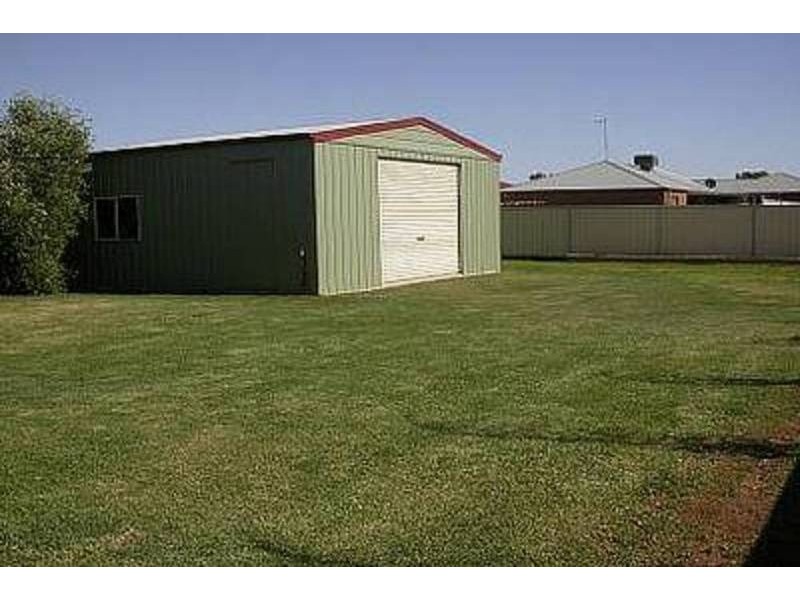 6 Guardian Court, Swan Hill VIC 3585