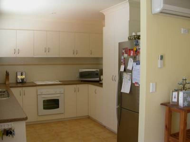 1/5 Cleeland Drive, Swan Hill VIC 3585