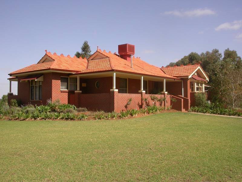 1047 Pental Island  Road, Swan Hill VIC 3585