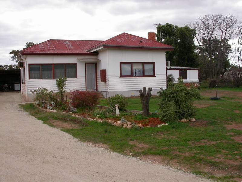 2893 Murray Valley Highway, Nyah VIC 3594