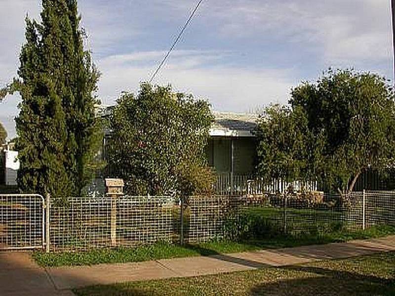 2 Stewart Street, Swan Hill VIC 3585