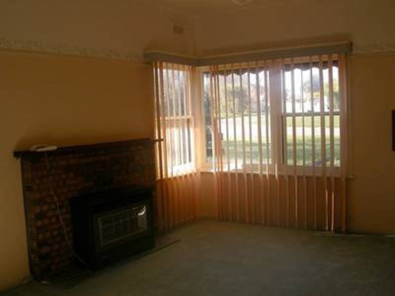 52 Marraboor Street, Lake Boga VIC 3584