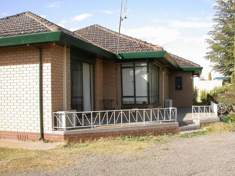 16 Parnee Street, Swan Hill VIC 3585