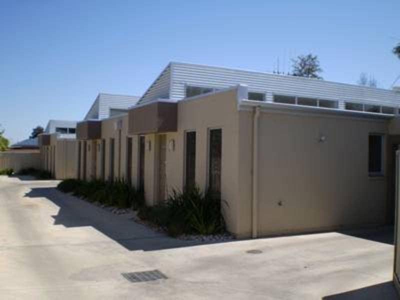 2/36 Palaroo Street, Swan Hill VIC 3585