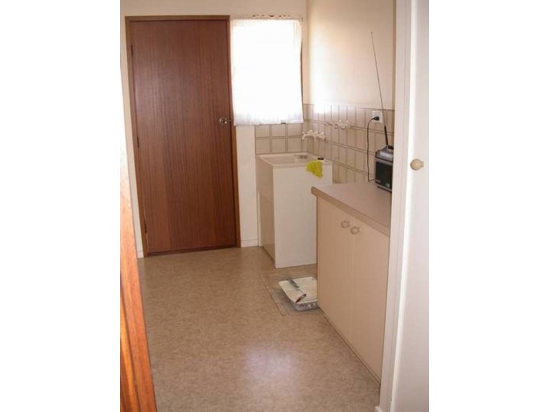 2/10 Everingham Street, Swan Hill VIC 3585