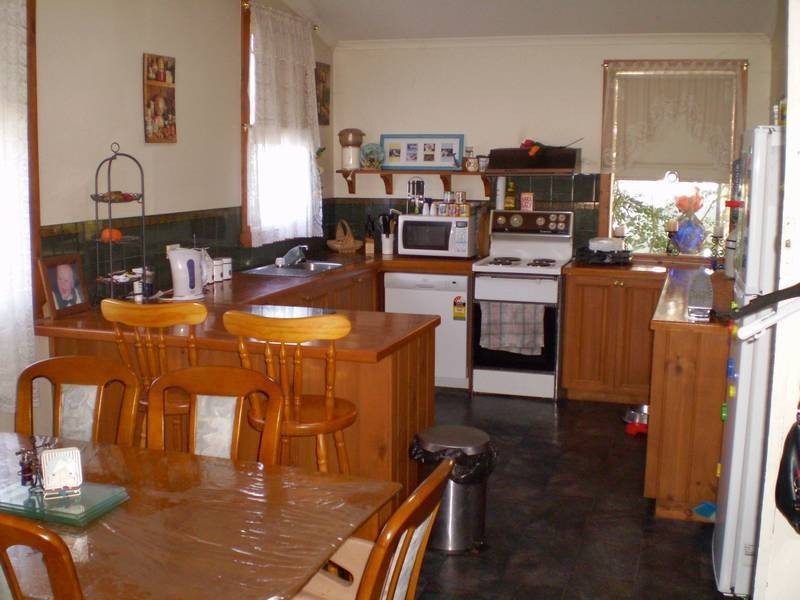 10 Chisholm Street, Swan Hill VIC 3585