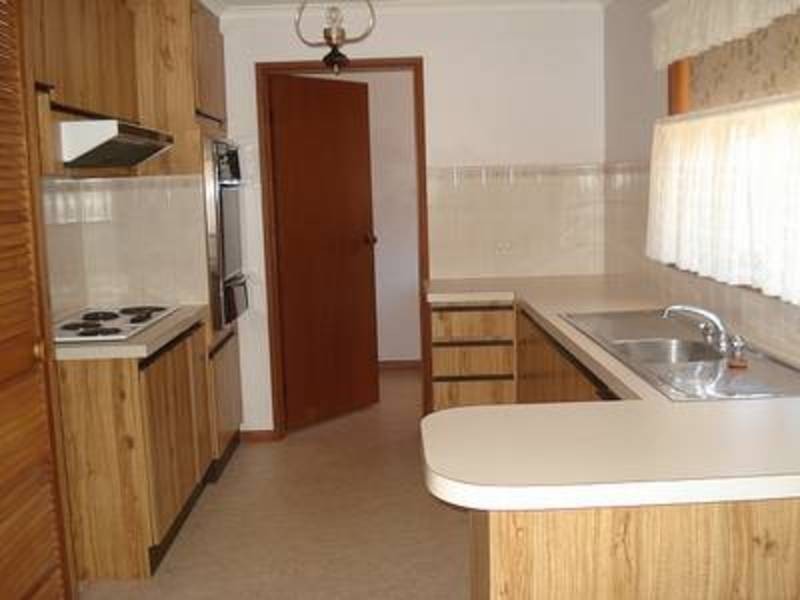 2/3 Kima Street, Swan Hill VIC 3585