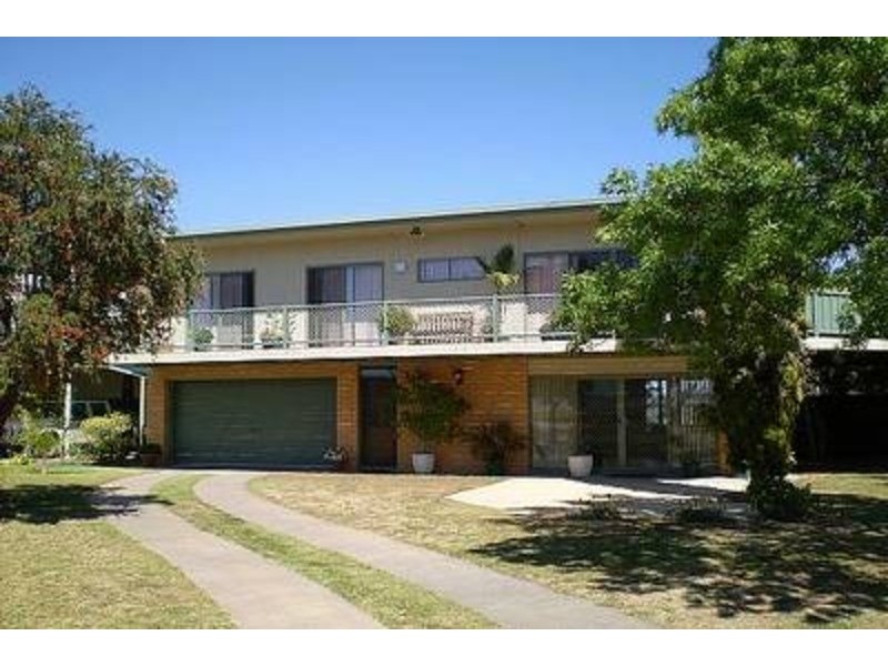 4 Willakool Drive, Lake Boga VIC 3584