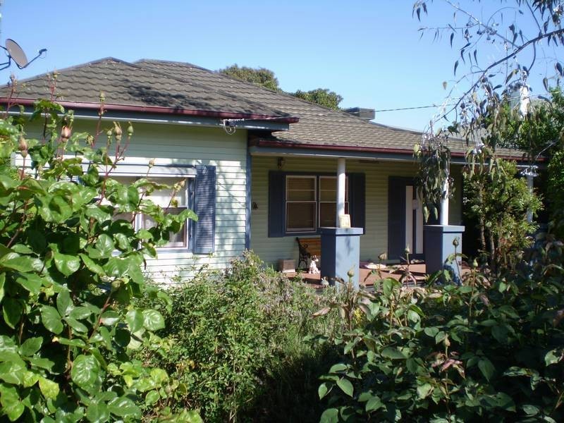 10 Chisholm  Street, Swan Hill VIC 3585