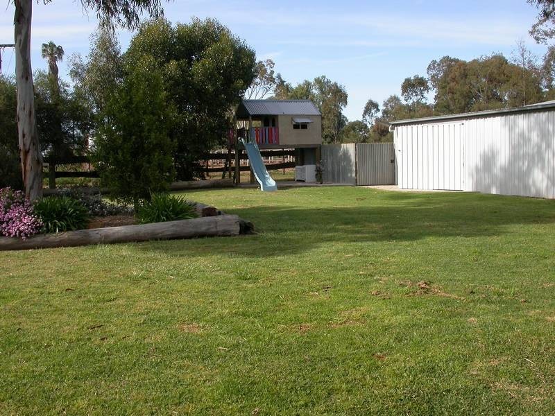233-235 Dead Horse Lane, Swan Hill VIC 3585