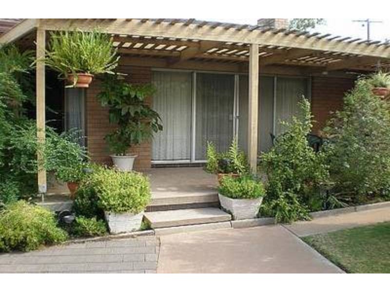 27 Marraboor Street, Swan Hill VIC 3585