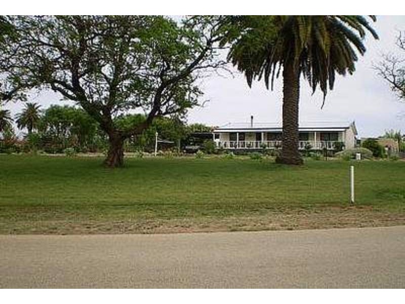 332 Gorton Drive, Mystic Park VIC 3579