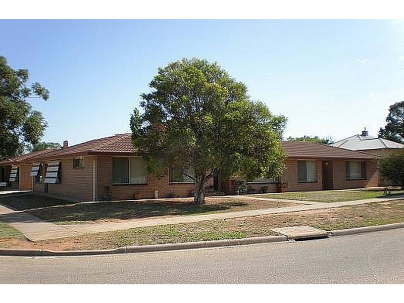 42 Rutherford Street, Swan Hill VIC 3585