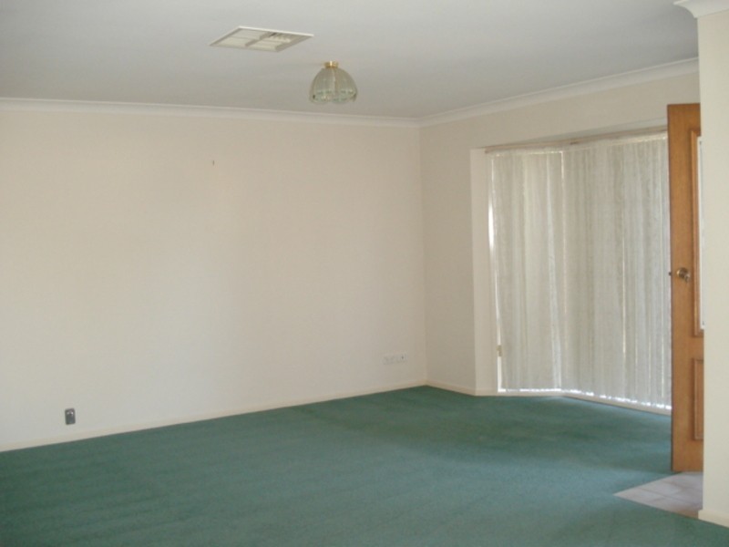 A/15 Everingham Street, Swan Hill VIC 3585