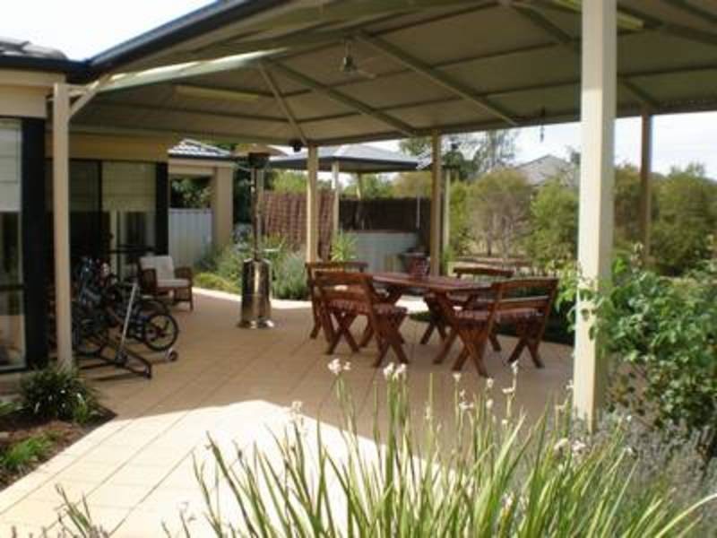 23 River Oaks Drive, Swan Hill VIC 3585