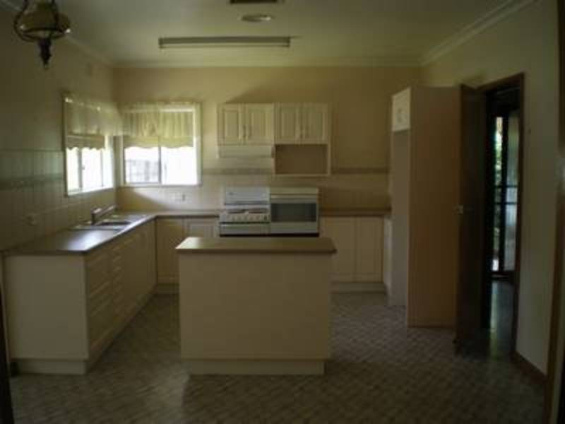1 Gregg Street, Swan Hill VIC 3585