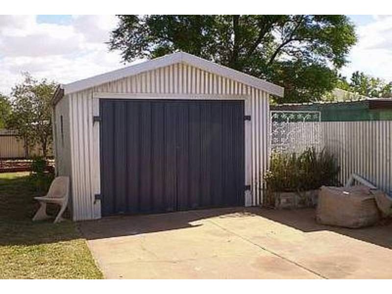 158 Stradbroke Avenue, Swan Hill VIC 3585