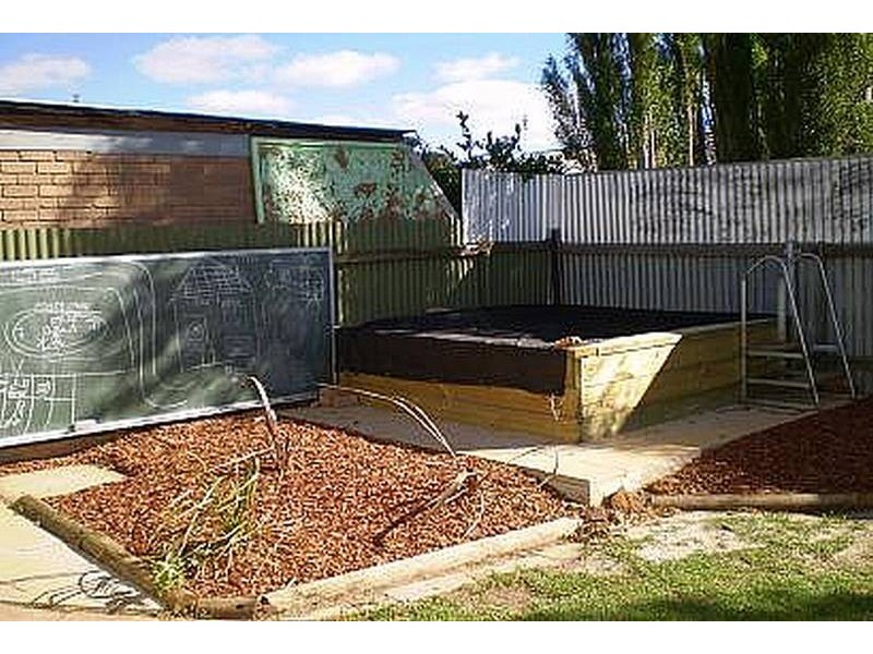 22 Pascoe Street, Swan Hill VIC 3585