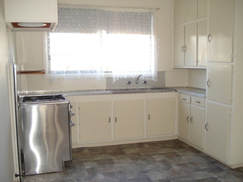 11 Cadell Street, Swan Hill VIC 3585