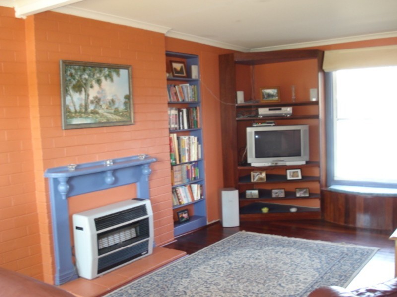 12 Gillespie Street, Swan Hill VIC 3585