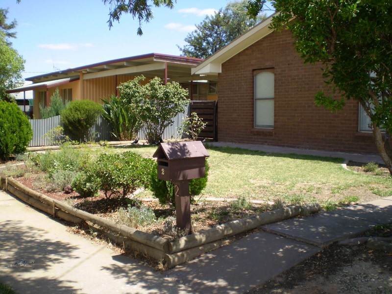 2 Holloway Grove, Swan Hill VIC 3585