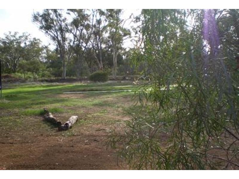 1 Murray Valley Highway, Vinifera VIC 3591