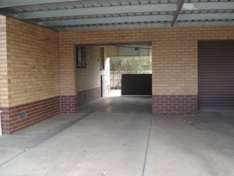 2 Wilkins Grove, Swan Hill VIC 3585