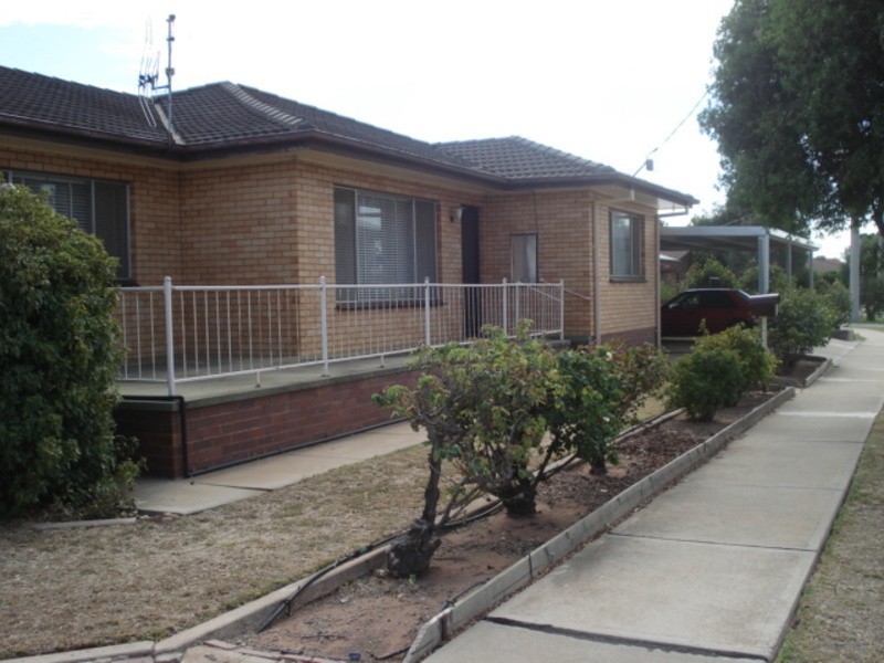 2 Wilkins Grove, Swan Hill VIC 3585