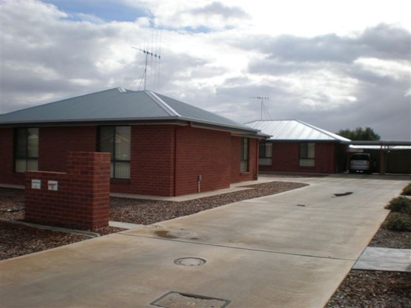 2/7 Guardian Court, Swan Hill VIC 3585