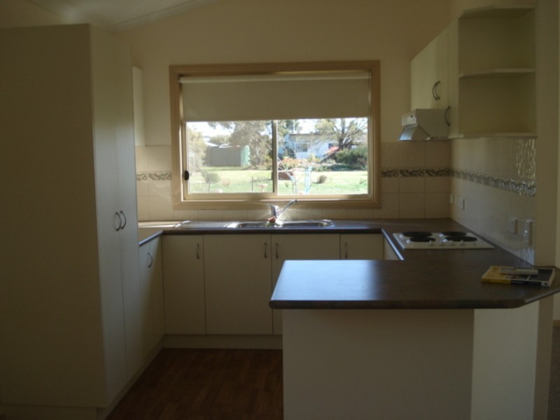 1 Inverell Court, Lake Boga VIC 3584