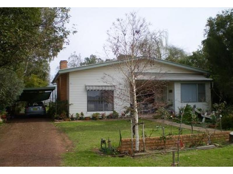 28 Cadell Street, Tooleybuc NSW 2736