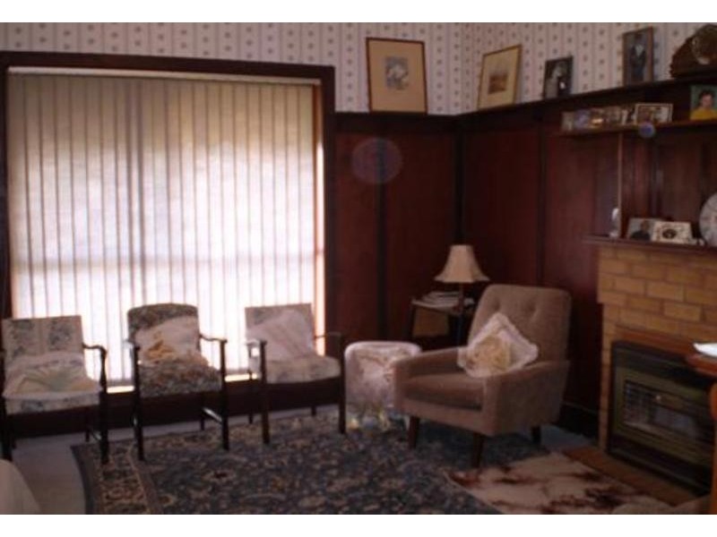 28 Cadell Street, Tooleybuc NSW 2736