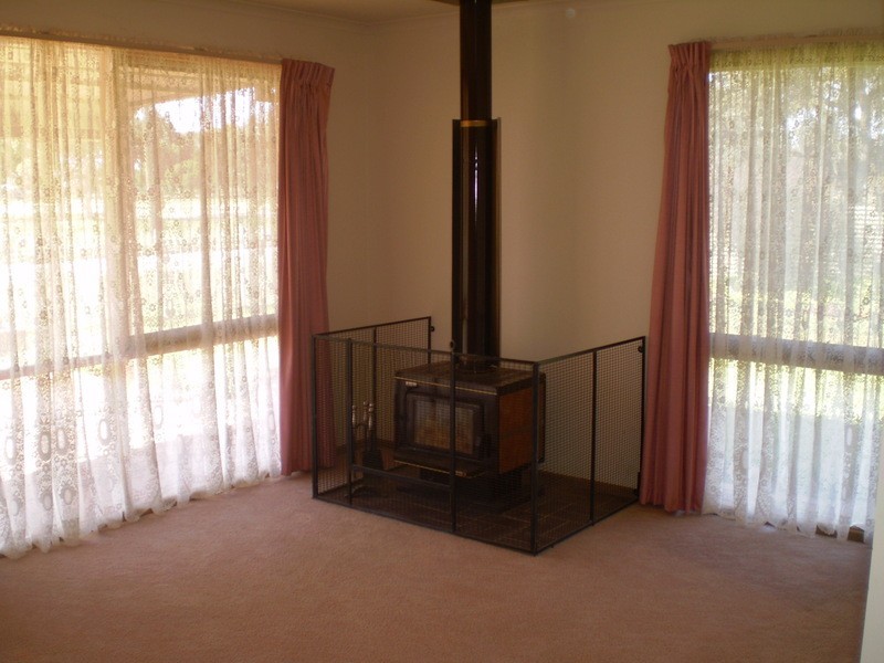 18 Lalbert Road, Lake Boga VIC 3584