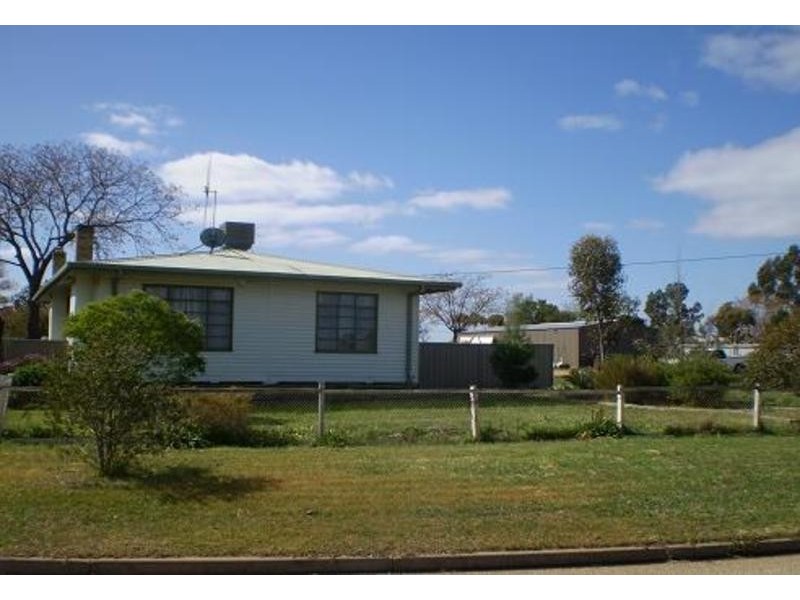 20 Lauer Crescent, Nyah West VIC 3595