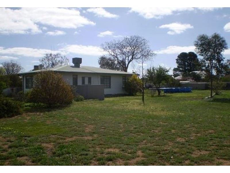 20 Lauer Crescent, Nyah West VIC 3595