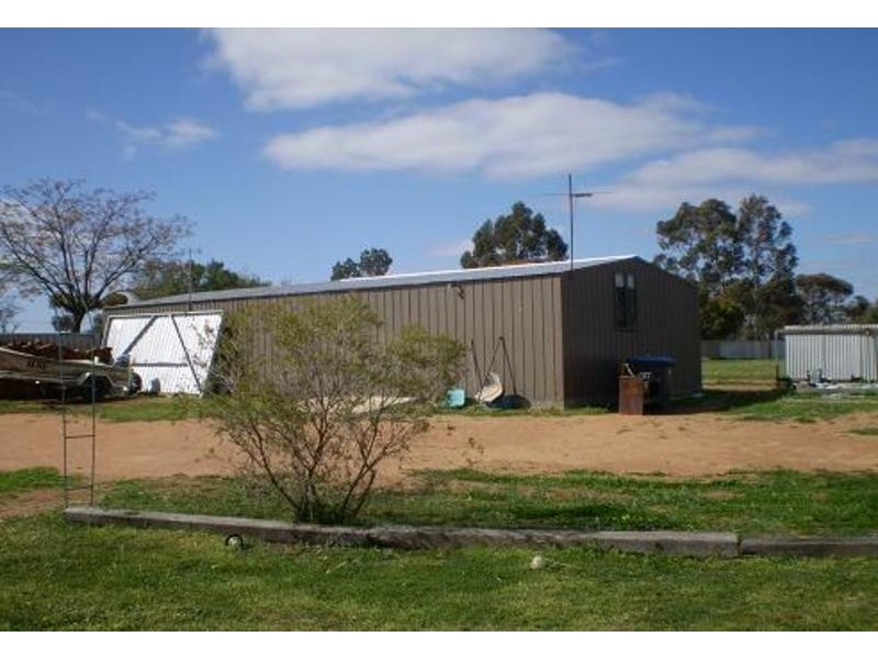 20 Lauer Crescent, Nyah West VIC 3595