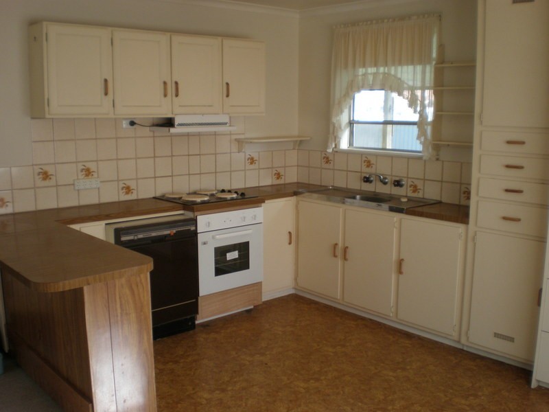 10 Eyre Court, Swan Hill VIC 3585