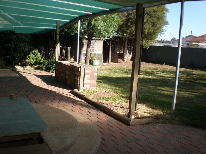 10 Eyre Court, Swan Hill VIC 3585