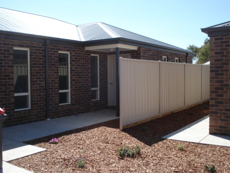 3/10 Ashton Street, Swan Hill VIC 3585