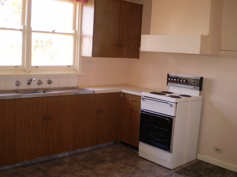 1712 Murray Valley Highway, Beverford VIC 3590