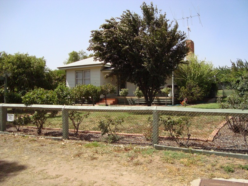 41 Murray Street, Piangil VIC 3597