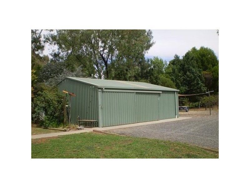 24 Yana Street, Swan Hill VIC 3585