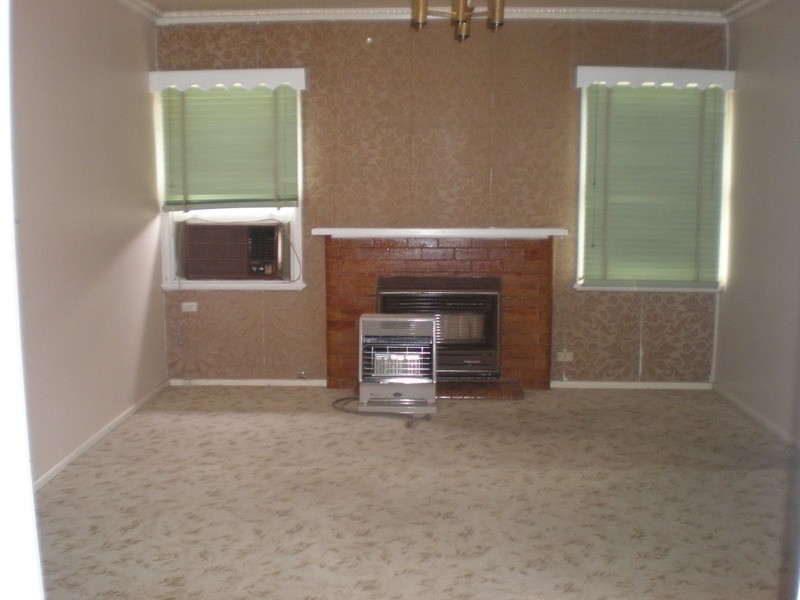 142 Thurla Street, Swan Hill VIC 3585