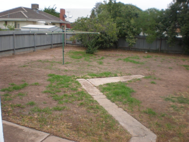 142 Thurla Street, Swan Hill VIC 3585